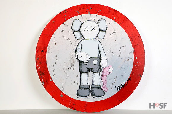 RUND 05_KAWS