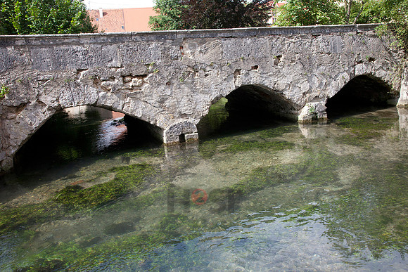 101210SH018