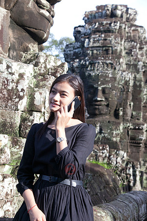 111017SH034H2SF.JPG