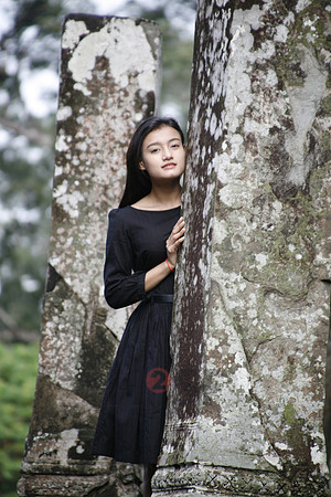 111017SH079H2SF.JPG