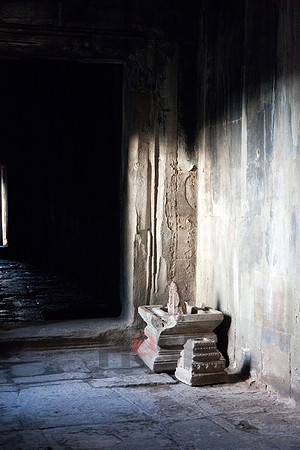111016SH183H2SF.JPG