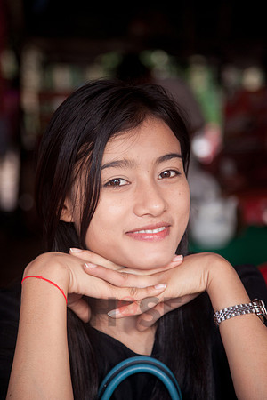 111017SH045H2SF.JPG