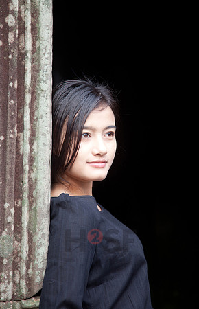 111017SH021H2SF.JPG