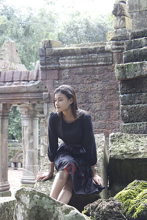 111017SH074H2SF.JPG