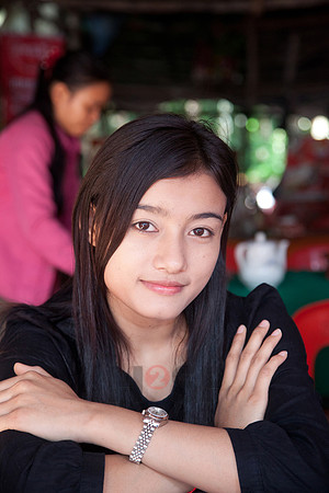 111017SH047H2SF.JPG