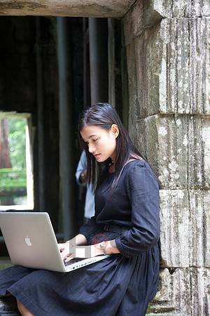 111017SH126H2SF.JPG