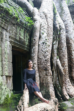111017SH058H2SF.JPG