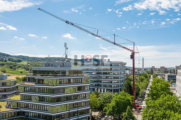 Liebherr-MK140_Buerogebaeude_Antennentechnik_Heidelberg_2020_1