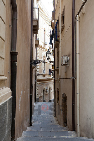 110512SH196H2SF
