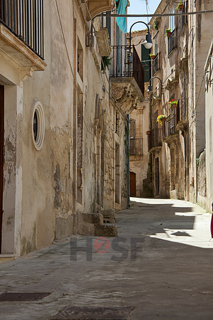 110512SH129H2SF