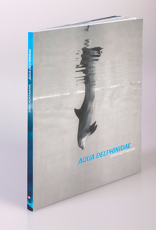 2016_Book 05_Aqua Delphinidae