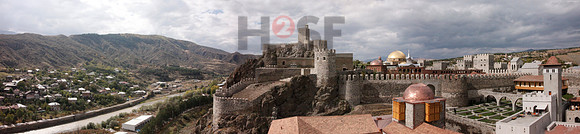 Pan_Hoehlenstadt_3
